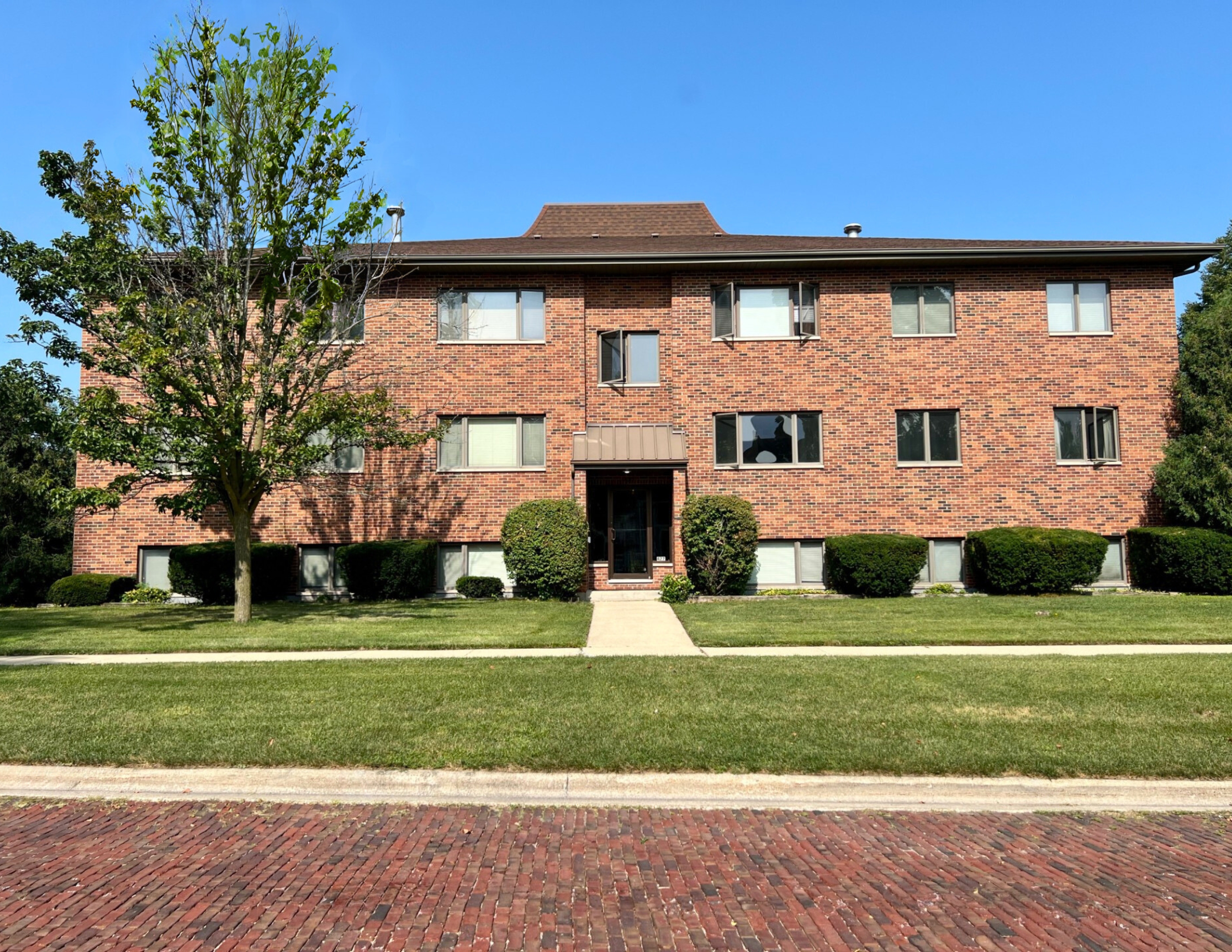 427 N. Second St, Apt 8